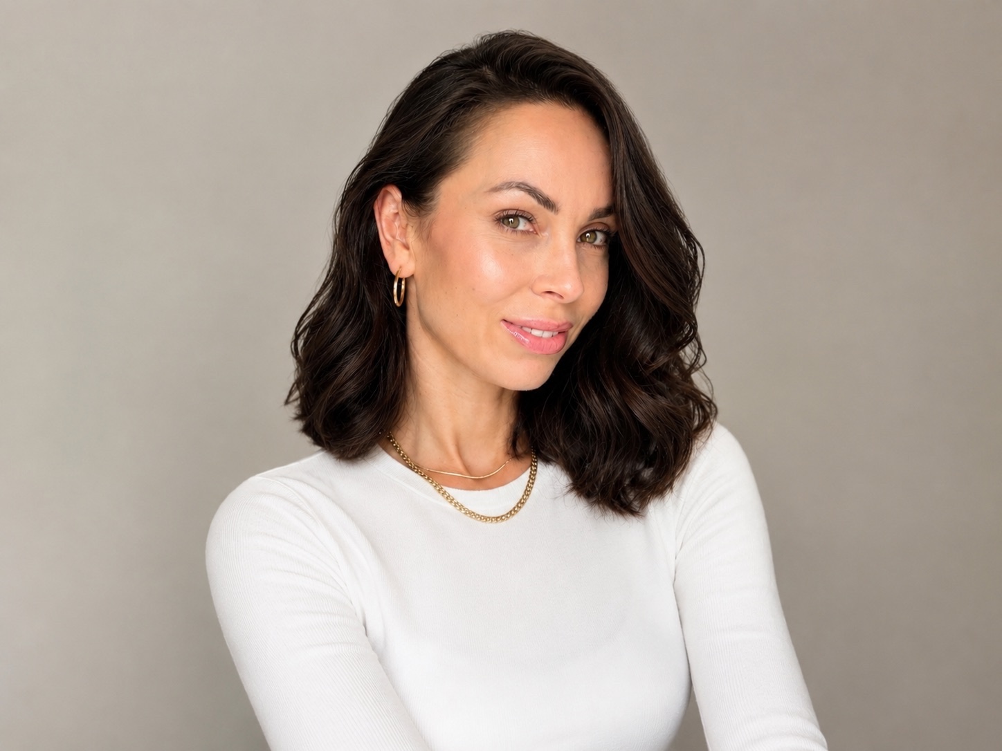Ludmila Junghans – PORTUPELL